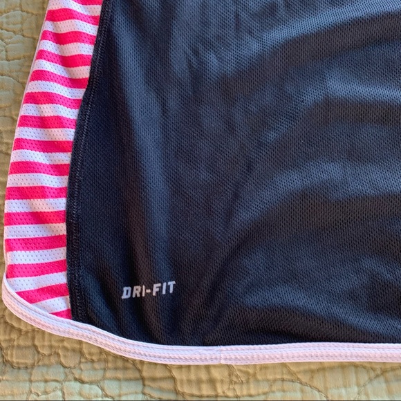 Nike Racerback Workout Top * Large - Picture 2 of 8